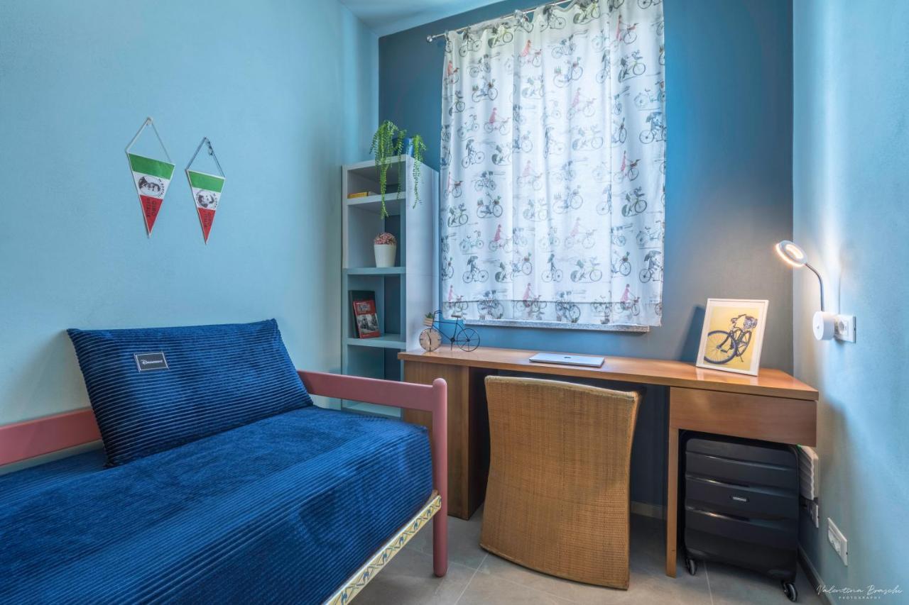 Draisina Bike Apartments Due Oleggio Castello Екстериор снимка